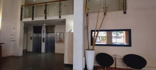 Cómodo Departamento En Arriendo, Excelente Ubicación.