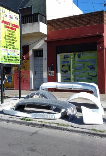Imagen 4 de 4 de Spoiler Ford Cargo Mod. 2012 En Adelante