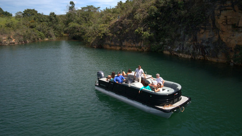 Lancha Ventura Pontoon 250 Zero V-cat Solara Fluvimar Vcat