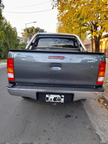Imagen 8 de 16 de Toyota Hilux 2010 3.0 I Srv Cab Doble 4x4 (2009)