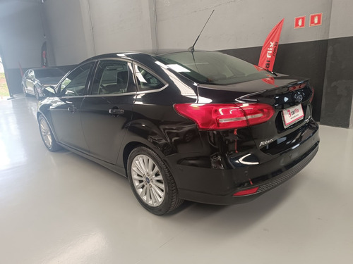 Ford Focus 2.0 TITANIUM PLUS FASTBACK 16V FLEX 4P POWERSHIFT