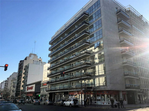 Imagen 24 de 29 de Moderno Monoambiente Con Balcón En Palermo