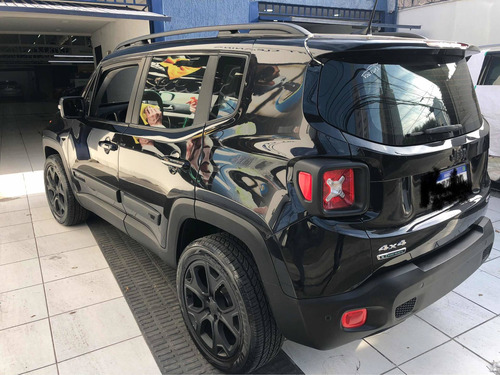 Imagem 4 de 15 de Jeep Renegade 2016 2.0 Longitude 4x4 Aut. 5p