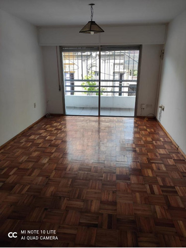 Venta Apartamento 2 Dormitorios Con Terraza Y Patio Interno Proximo Al Xxx 