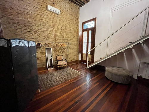 Casa 6 Amb Y Salón De Eventos En Venta - Barracas