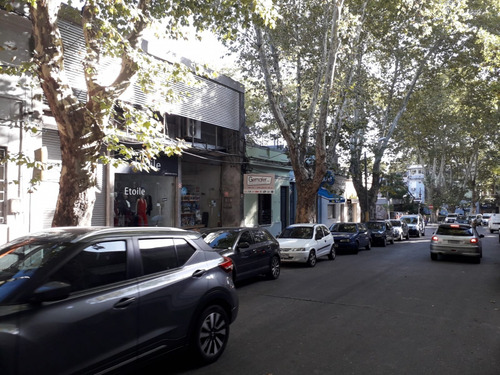 Oportunidad En Zona Mayorista Próximo Arenal Grande.