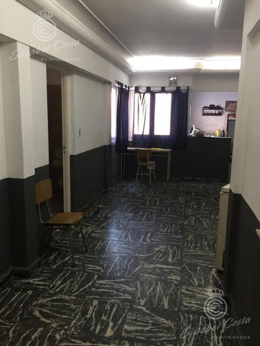 Imagen 8 de 30 de Inmejorable Ubicacion!!! Vivienda, Local Y Galpon