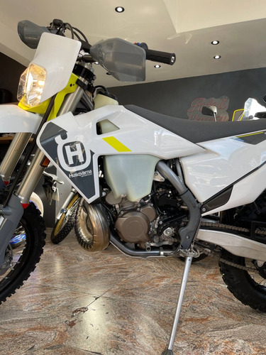 Husqvarna Te 300i 2022. No Kx250x Crf250x