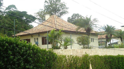 Magnífica Mansão No Miolo Da Granja Viana !! 4 Dorms(2 Suítes) Agora Aluga R$12.000,00 Mais Cond. E Iptu - Ca1524