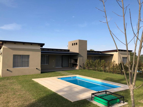 Imagen 2 de 19 de Casas Quintas En Venta En Colonia Suiza Baradero
