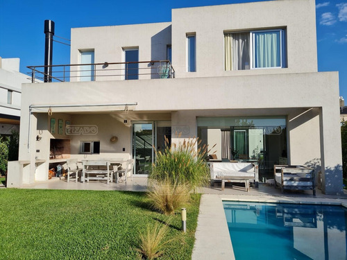 Casa En Alquiler En Nordelta