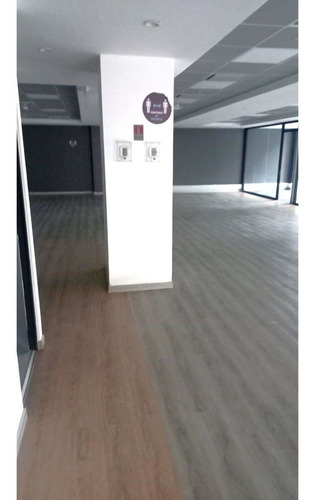Imagen 29 de 30 de Arriendo Oficina De 681,81 M2, Metro Pedro De Valdivia