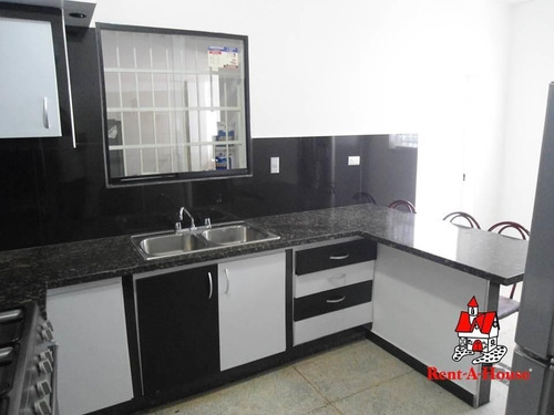 Imagen 8 de 15 de Casa En Venta La Pedrera Maracay 22-14071 Hc