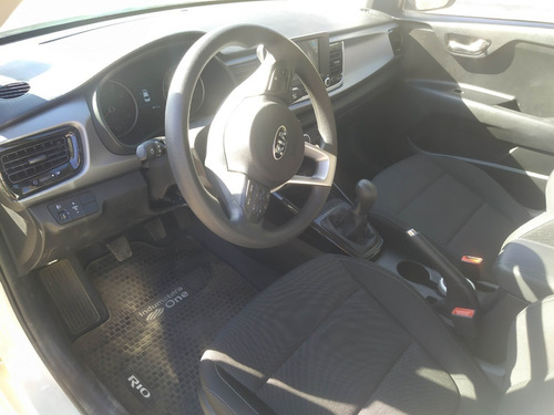 Kia Rio 4