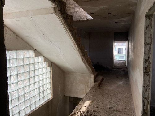 Hotel / Edificio Comercial Junto A Terminal Ado Veracruz Puerto En Venta/renta
