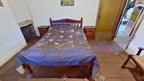 Casa 4 Amb. Coch. Patio Tza Pque Chac Apta Credito
