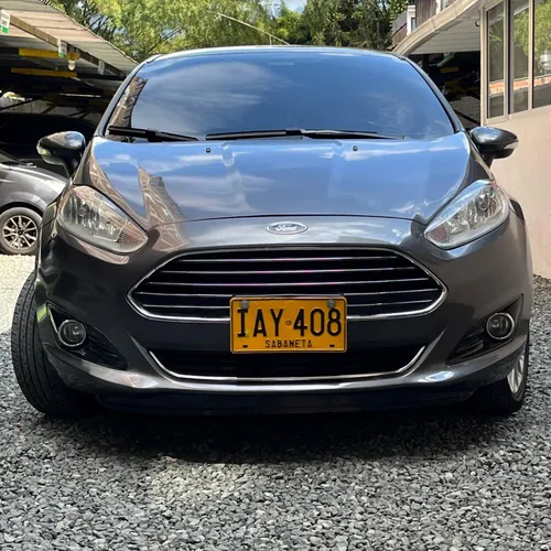 Ford Fiesta TITANIUM TP 1.6CC 2015