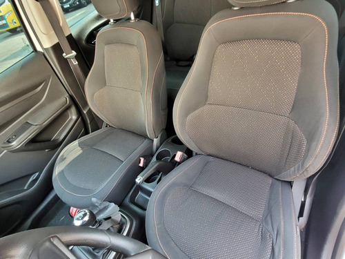 Imagem 9 de 10 de Chevrolet Onix 1.4 Mpfi Lt 8v Flex 4p Manual
