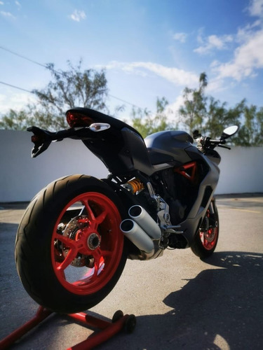 Imagen 3 de 7 de Ducati Supersport 2020