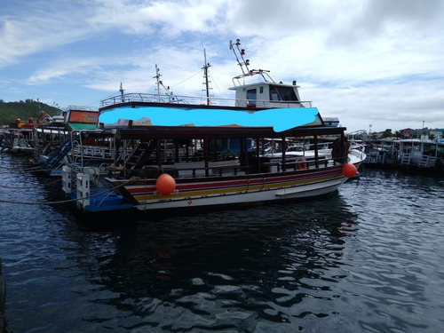 Barco De Passeio