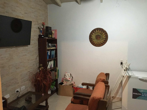 Venta De Casa Y Departamento En Banfield Oeste