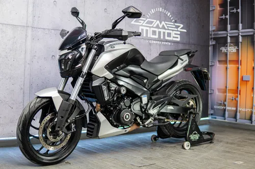 Bajaj Dominar 250 2023