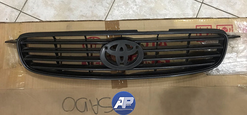 Parrilla Frontal Toyota Corolla Pantallita 00/02  V P