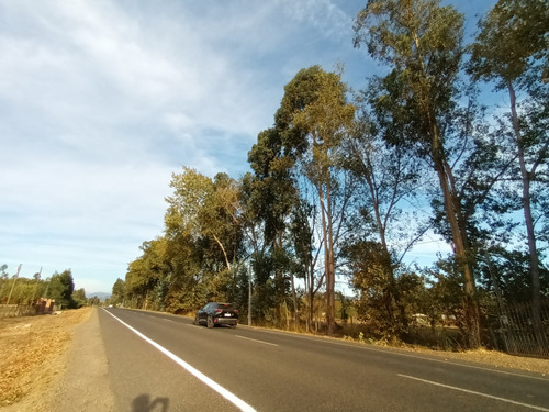 A La Venta Hermosa Parcela A Orilla De Camino