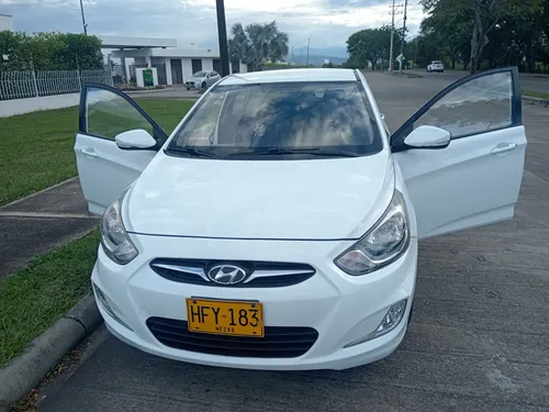 Hyundai Accent 1.6l 5 p