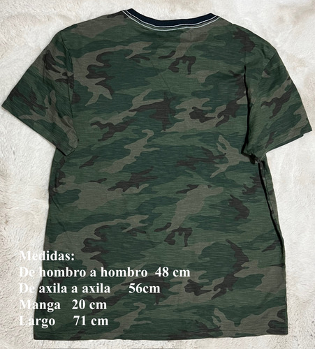 Playera Calvin Klein Estampado Camuflaje Para Hombre L (Usado)