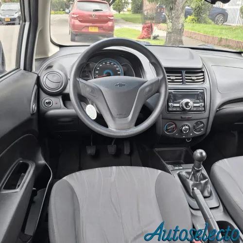 Chevrolet Sail LT 1.4