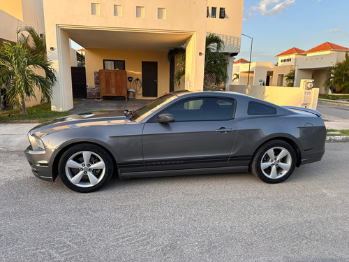 Ford Mustang 3.8 Coupe Lujo V6 Mt