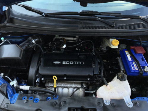 Imagen 11 de 15 de Chevrolet Sonic 4 Puertas