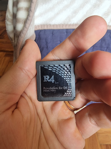 R4 Nintendo Ds (Usado)
