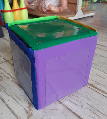 Imagen 2 de 8 de Cubo De Gomaespuma 15x15x15 Con Cierre + 6 Bolsillos