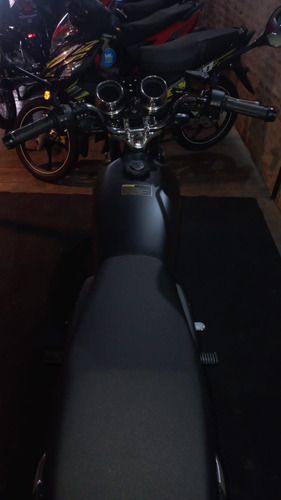 Yumbo Furia 200