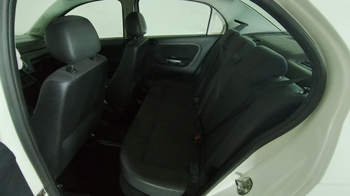 Volkswagen Voyage 1.6 Trendline