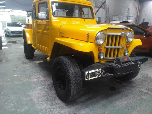 Jeep Ika Baqueano