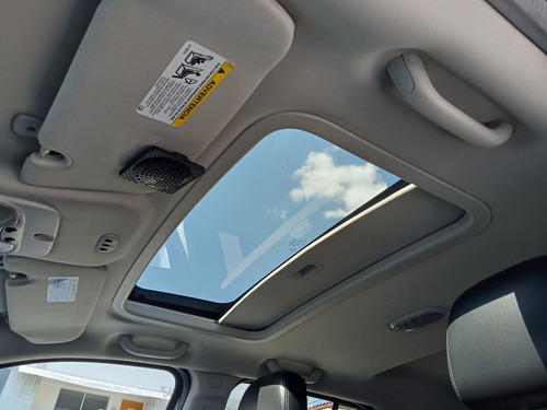 Imagen 14 de 15 de Jeep Compass 2014 2.4 Limited 4x2 At