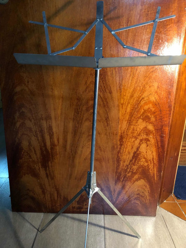 Imagen 10 de 10 de Atril Plegable De Metal Para Música