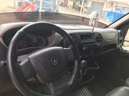 Imagem 6 de 10 de Renault Master 2016 2.3 Executive L3h2 16l 5p