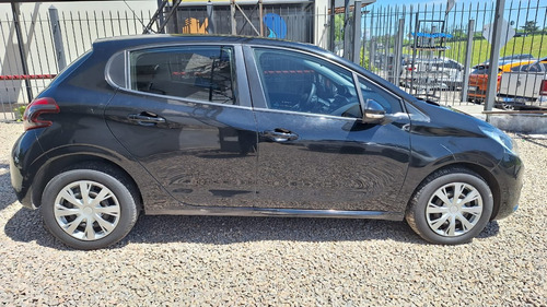 Peugeot 208 1.6 Active