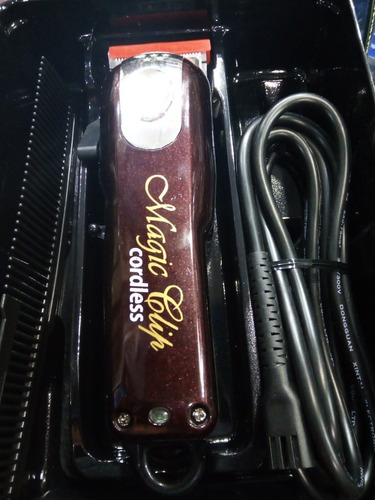 Imagen 2 de 5 de Maquina Wahl Magic Clip Inalámbrica