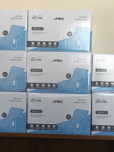 Imagen 6 de 9 de Colchón Antiescaras -completo Con Kit De Reparacion