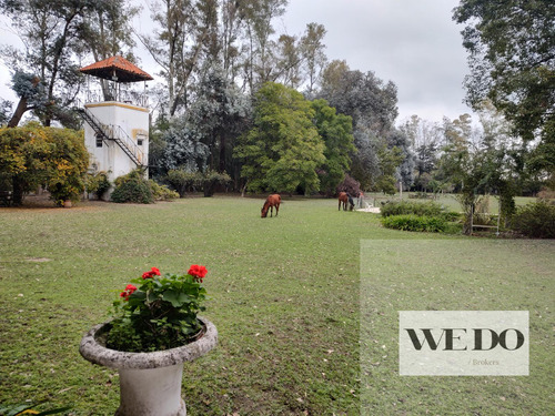 Casas Estilo Colonial Sobre 22.000 M2 De Terreno! Pegado A Country Martindale