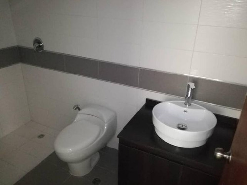 Imagen 13 de 21 de Los Naranjos De Las Mercedes, Apartamento En Venta Mrod 21-1377