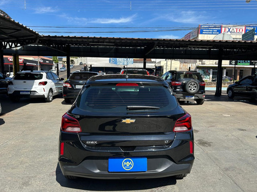 Chevrolet Onix 1.0 Lt 5p