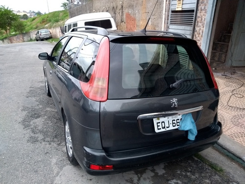 Peugeot 207 Sw 2011 1.4 Xr Flex 5p
