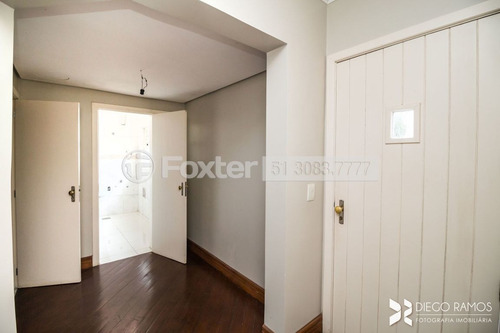 Casa Em Condomínio, 3 Dormitórios, 207.56 M², Pedra Redonda - 204479