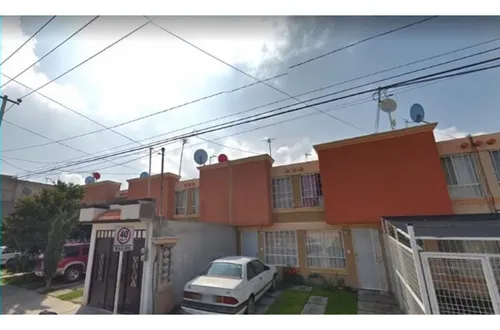Casa En Remate En Los Heroes Tecamac Ii, F-16